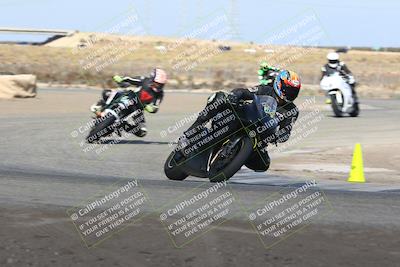 media/Nov-03-2024-TrackDaz (Sun) [[44580f4982]]/B Group/120pm (Grapevine)/